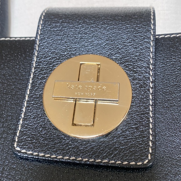 Kate ♠️ Spade Vintage Shoulder Bag - Picture 4 of 17